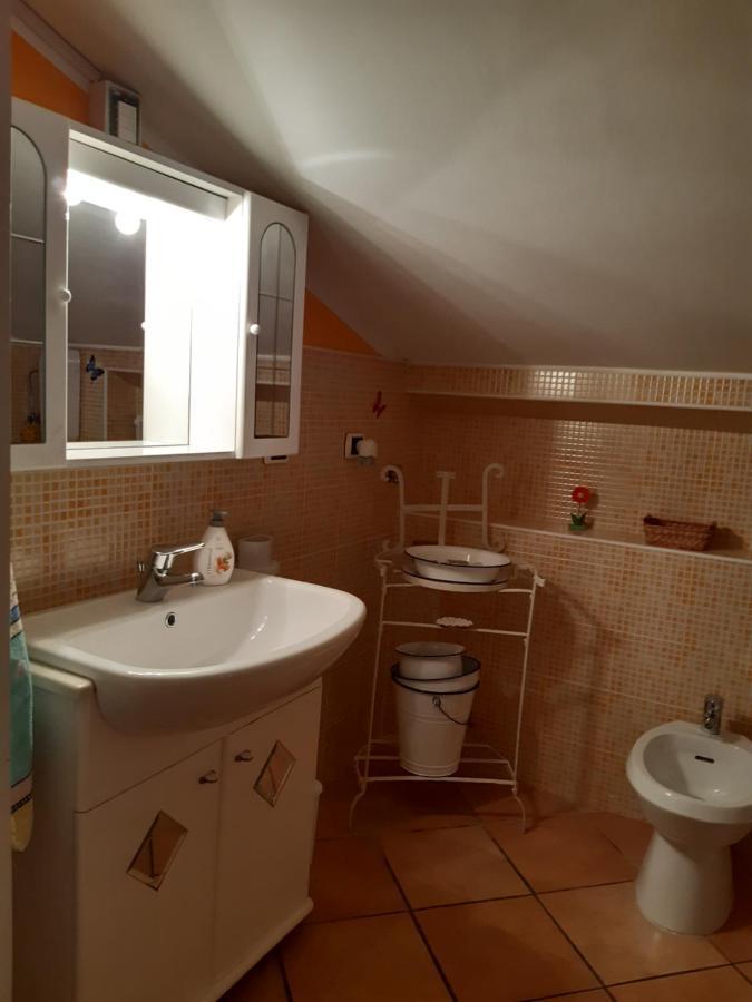 Bed and Breakfast Il Girasole Castelvecchio Calvisio Zewnętrze zdjęcie